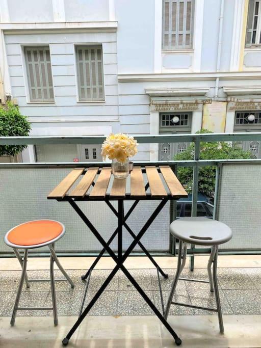 2Bdr Olympianzeus Apt With Netflix Athen Eksteriør billede
