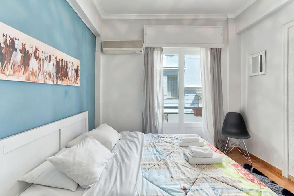 2Bdr Olympianzeus Apt With Netflix Athen Eksteriør billede