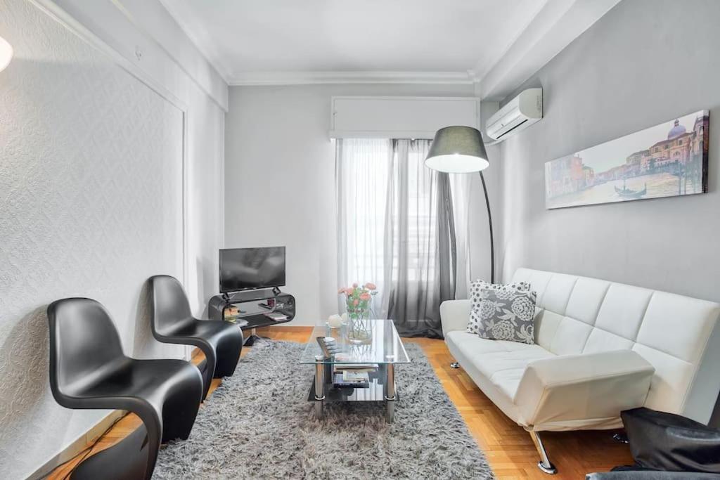 2Bdr Olympianzeus Apt With Netflix Athen Eksteriør billede
