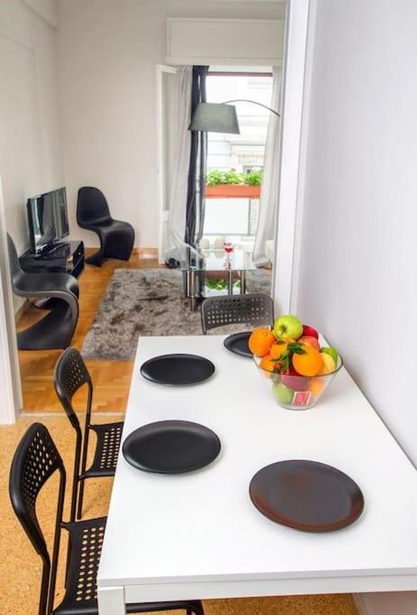 2Bdr Olympianzeus Apt With Netflix Athen Eksteriør billede