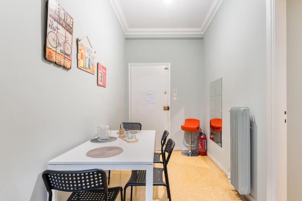 2Bdr Olympianzeus Apt With Netflix Athen Eksteriør billede