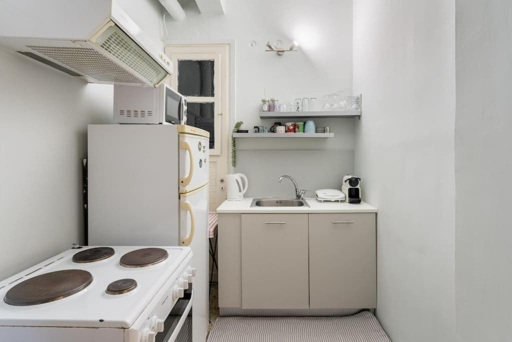 2Bdr Olympianzeus Apt With Netflix Athen Eksteriør billede