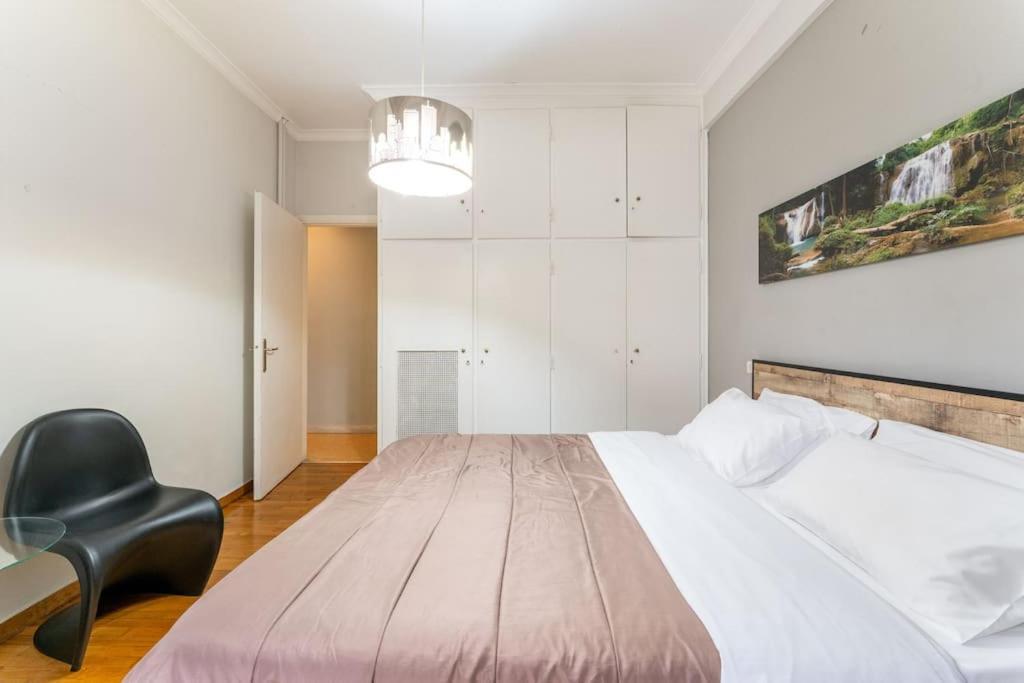 2Bdr Olympianzeus Apt With Netflix Athen Eksteriør billede